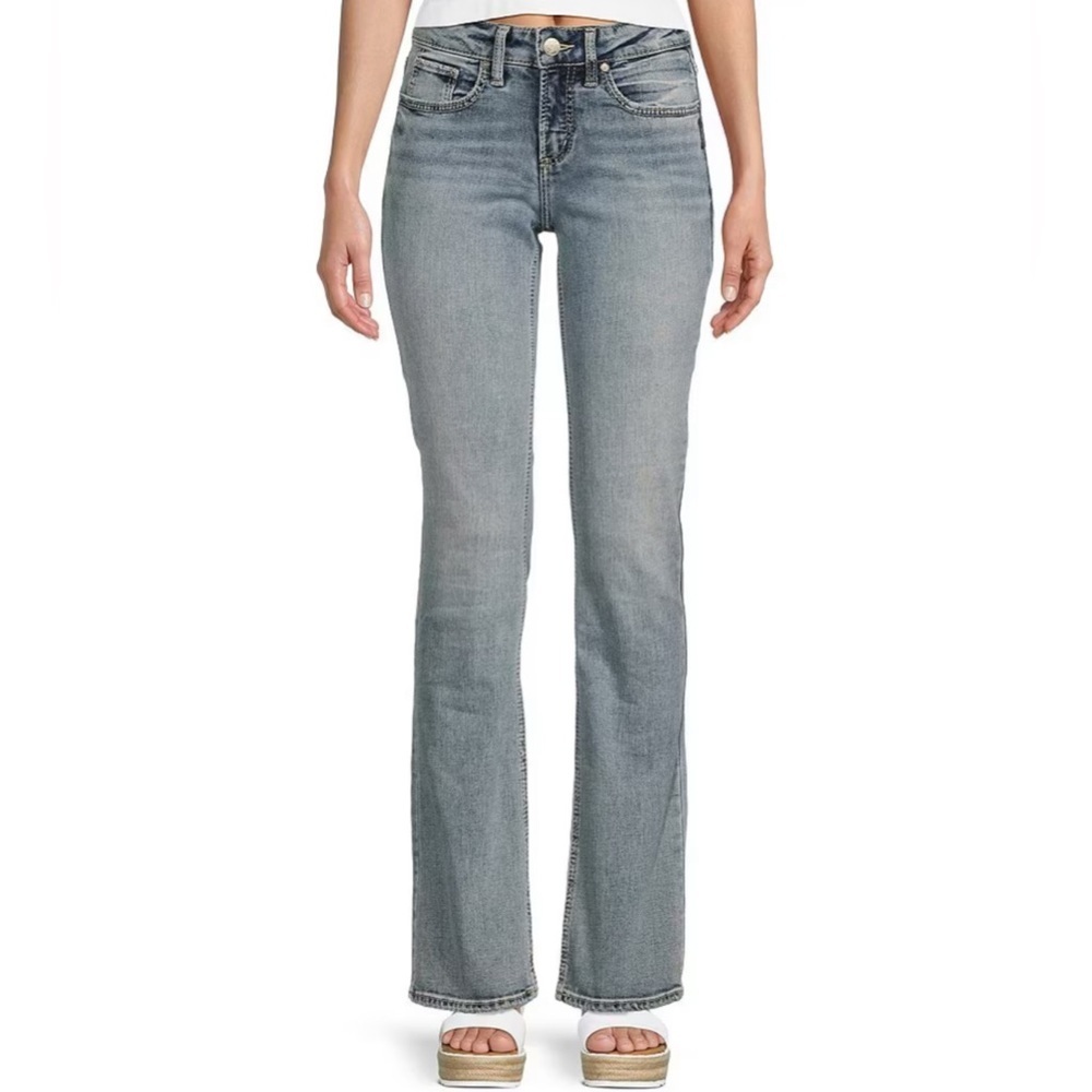 SILVER JEANS SUKI MID RISE POWER STRETCH BOOTCUT JEANS WAIST 33” LENGTH 31”